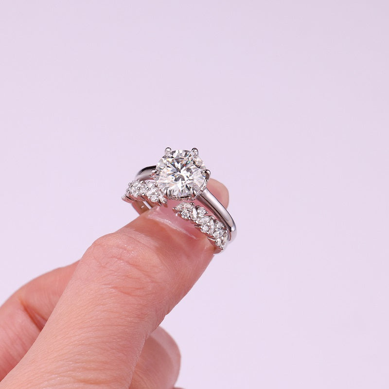 Exclusive service for moissanite rings at the brand's flagship store