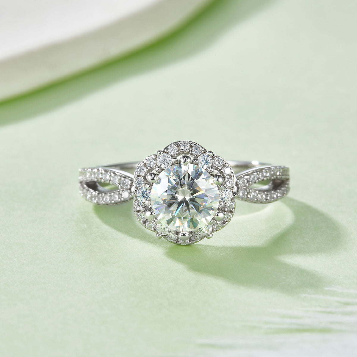 [Blooming] Double Arm Micro-paved 1 carat Moissanite Ring in Sterling Silver