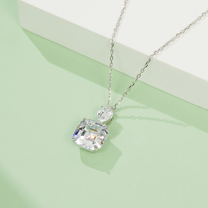 [Ice Cube] Cubic Zirconia Necklace in Sterling Silver