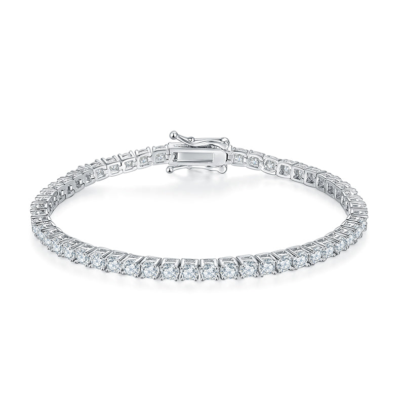 Classic Four-claws Moissanite Tennis Bracelet in Sterling Silver