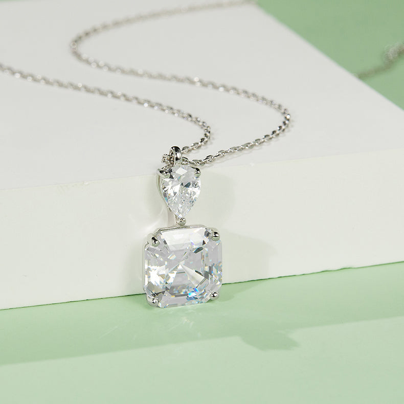 [Ice Cube] Cubic Zirconia Necklace in Sterling Silver