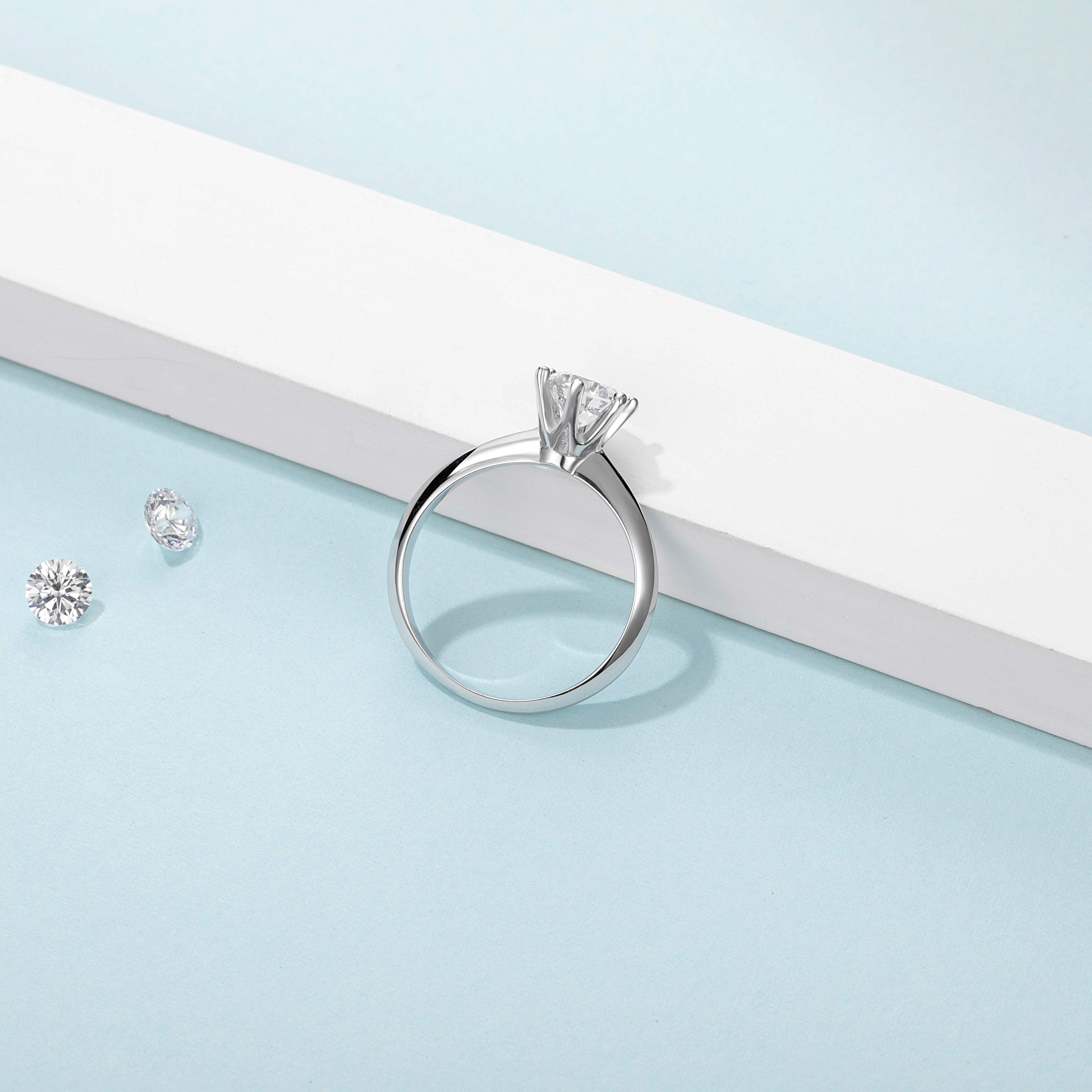 [The Classic Six Claws] Straight Arm 1 carat Lab-Grown Diamond Ring in 18K White Gold