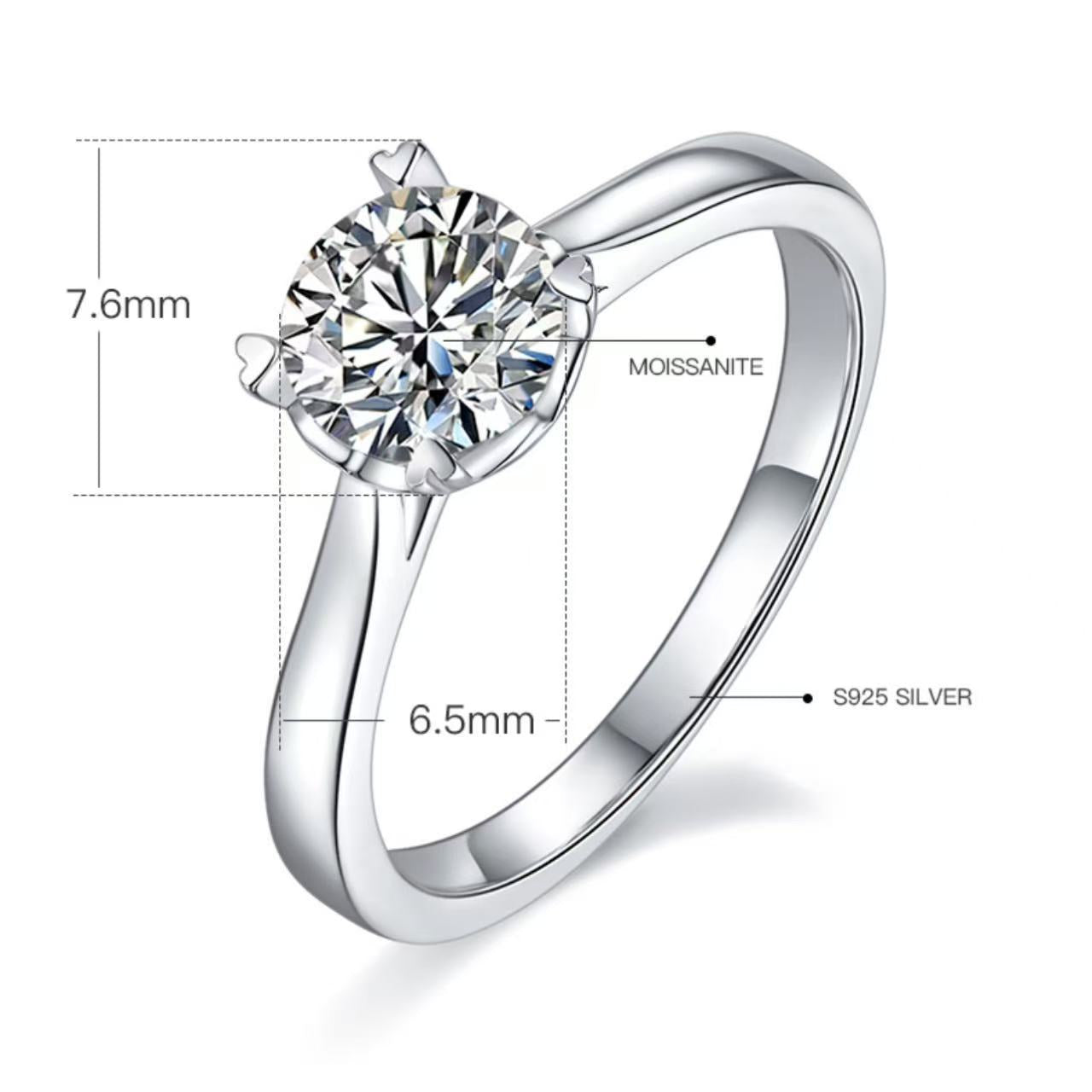 [The Heart] Straight Arm Four Claws 1 carat D Color Moissanite Ring in Sterling Silver