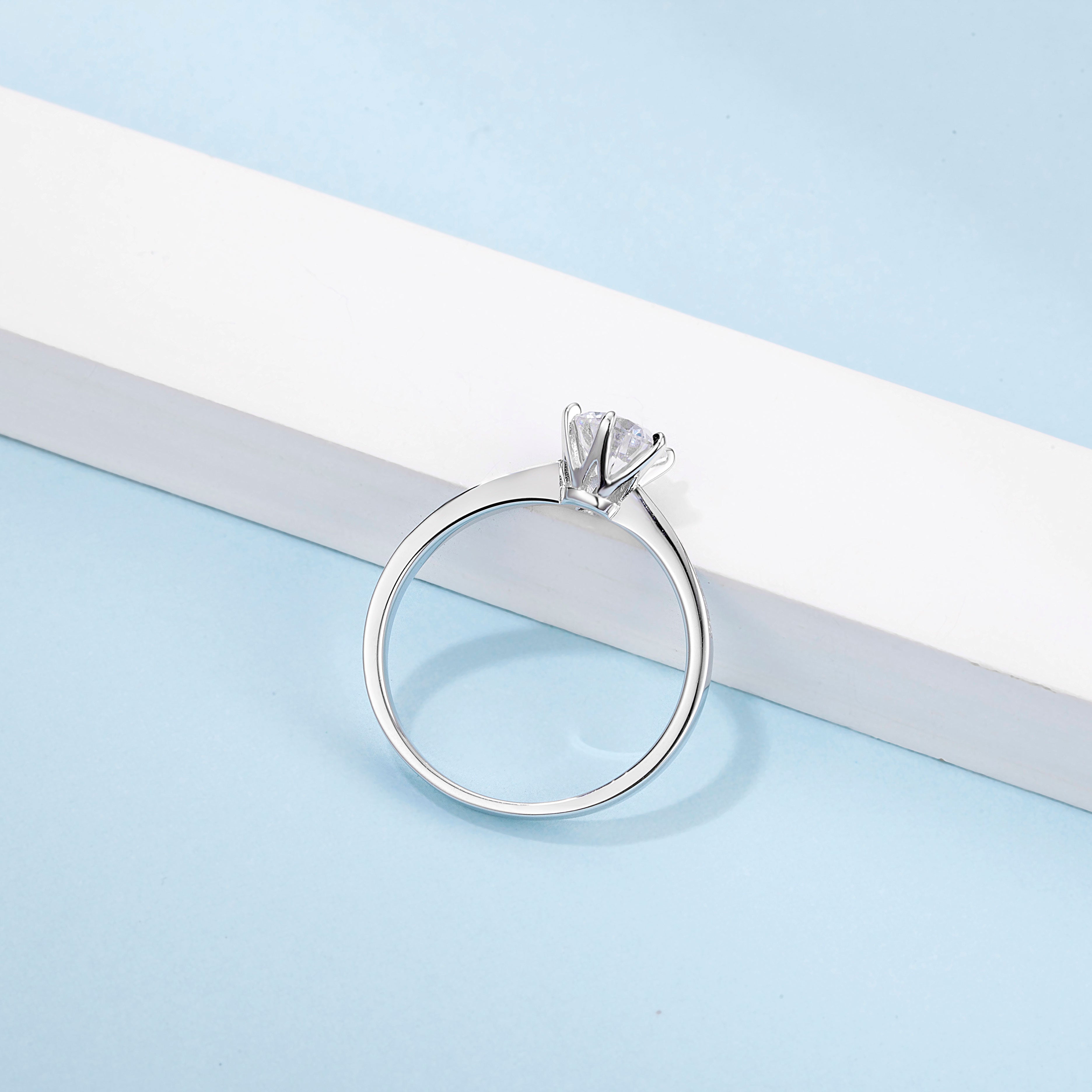 [Dynamic] Straight Arm Micro-paved 1 carat D Color Moissanite Ring in Sterling Silver