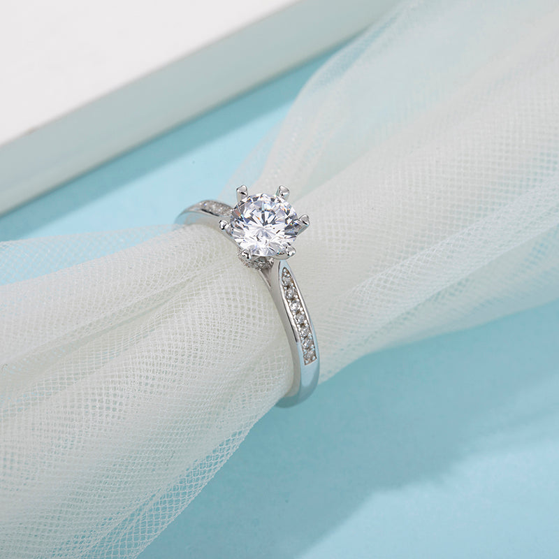 [Turn of Fortune] Straight Arm Micro-paved 1 carat D Color Moissanite Ring in Sterling Silver