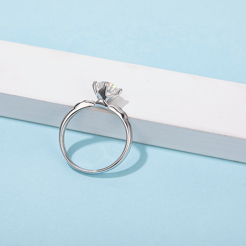 [Windmill] Straight Arm 1 carat D Color Moissanite Ring in Sterling Silver