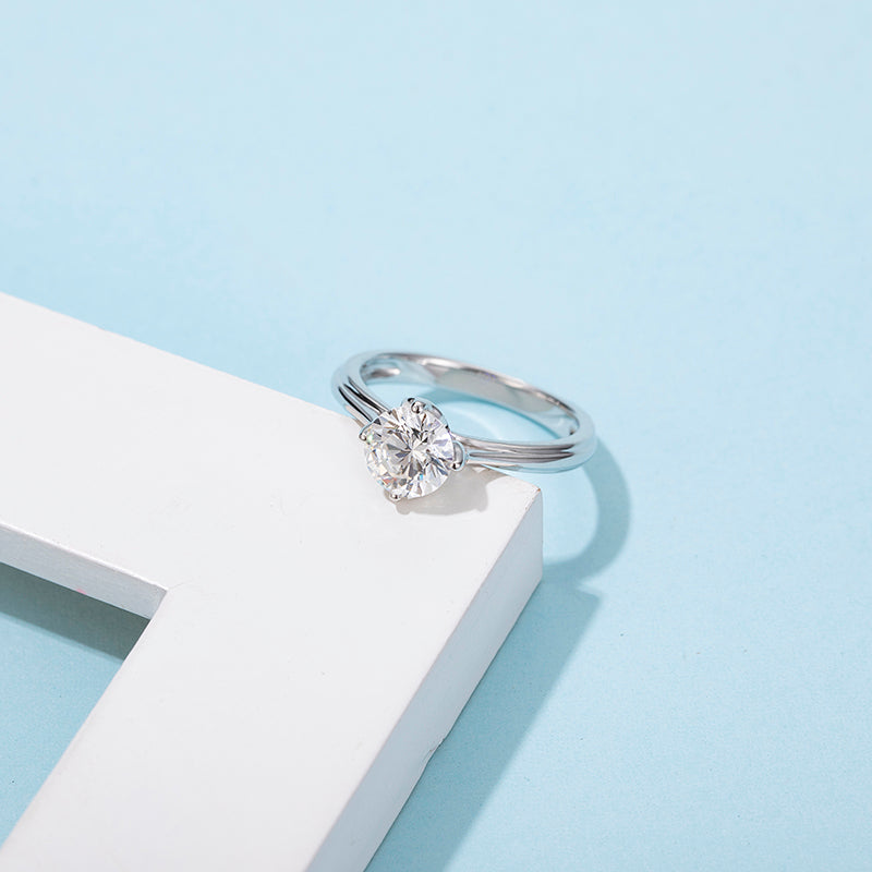 [The Lotus] Straight Arm 1 carat D Color Moissanite Ring in Sterling Silver