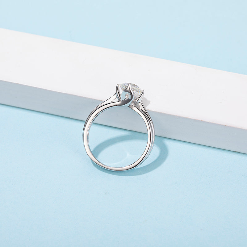 [The Lotus] Straight Arm 1 carat D Color Moissanite Ring in Sterling Silver