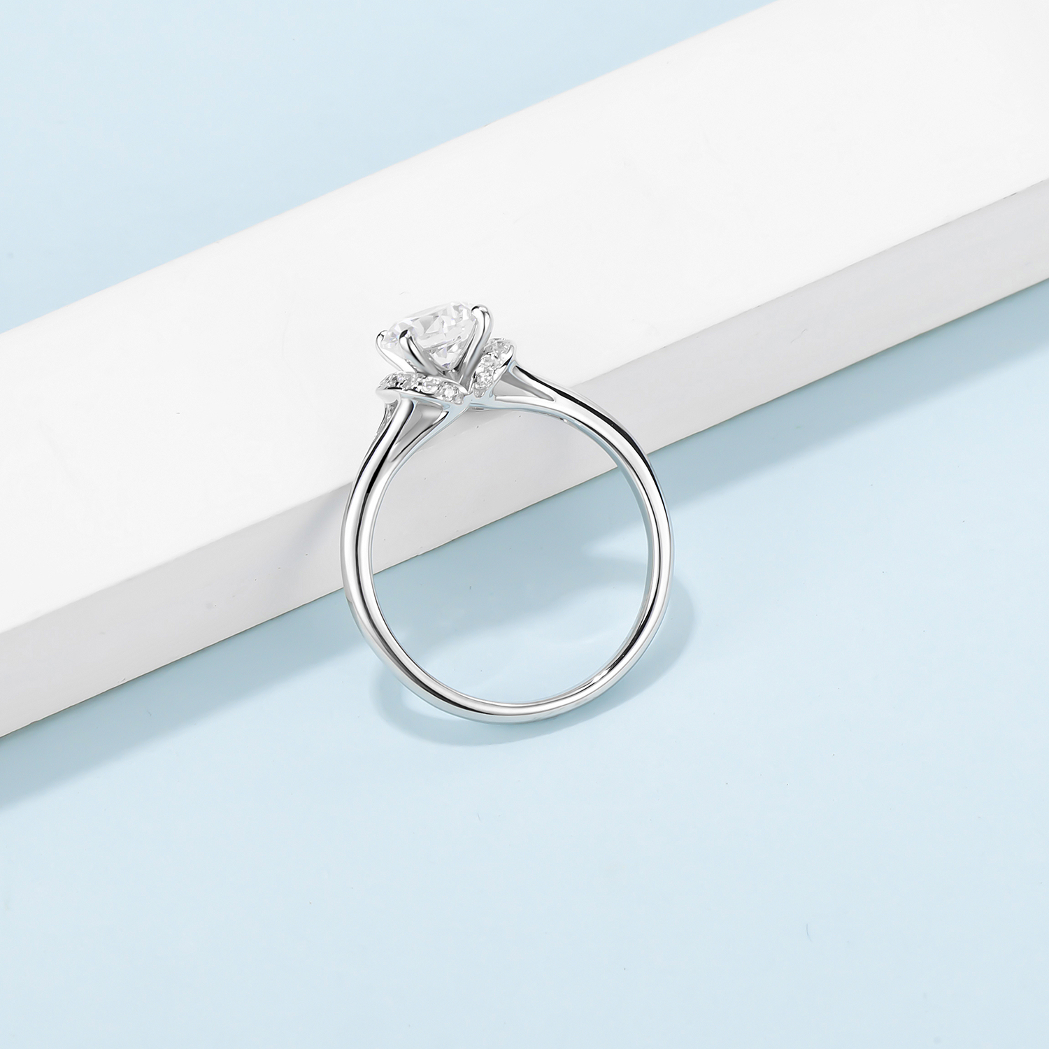 [Everlasting Love] Straight Arm Luxury Pavé 1 carat D Color Moissanite Ring in Sterling Silver