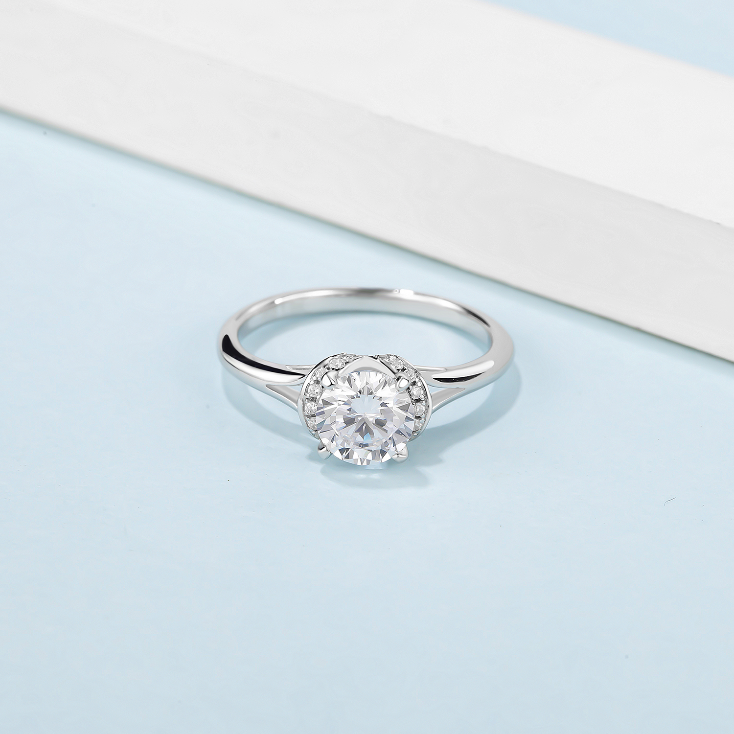 [Everlasting Love] Straight Arm Luxury Pavé 1 carat D Color Moissanite Ring in Sterling Silver