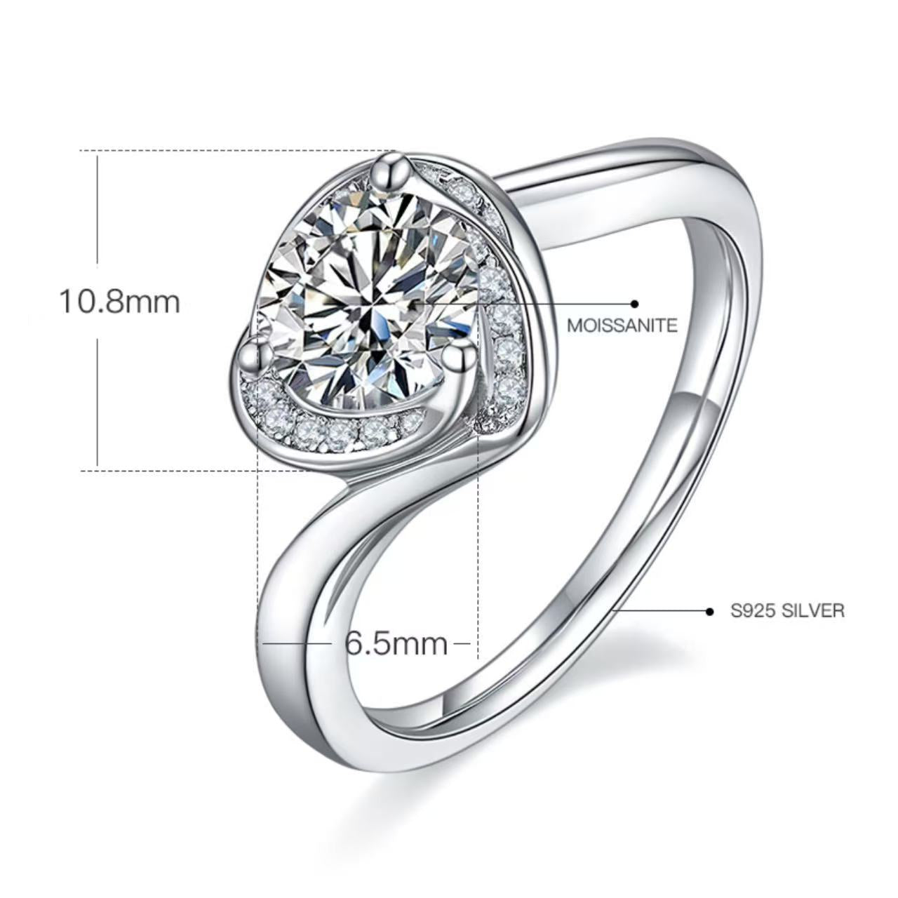 [Pleasure] Twisted Arm Heart-sharped 1 carat D Color Moissanite Ring in Sterling Silver