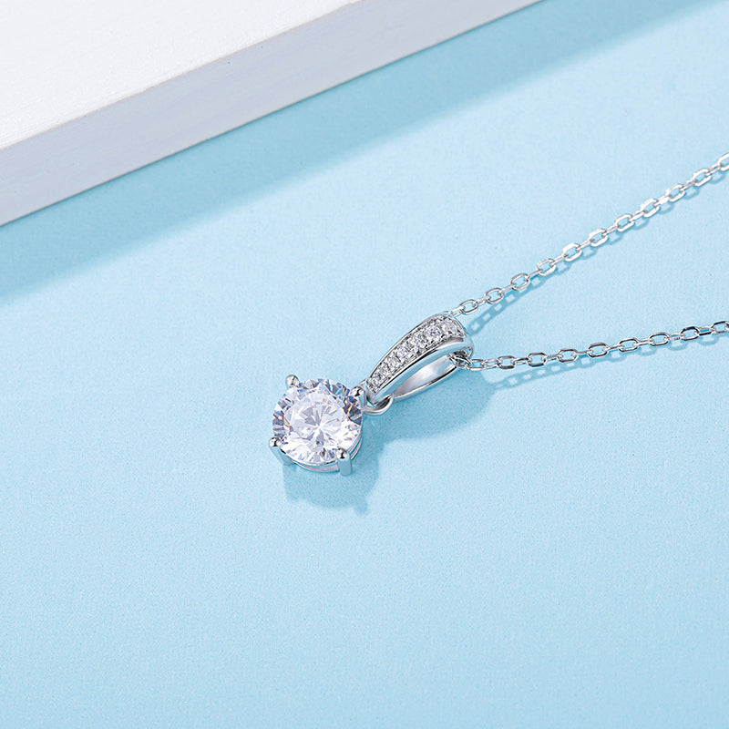 [Classic Four-claws] Moissanite Necklace in Sterling Silver