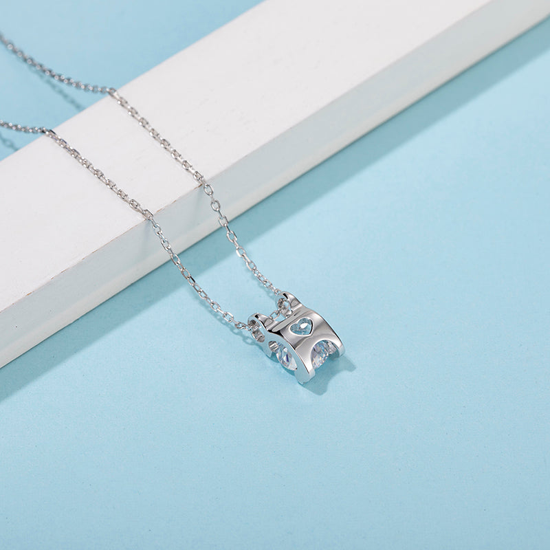 [Classic Bull Head] Moissanite Necklace in Sterling Silver