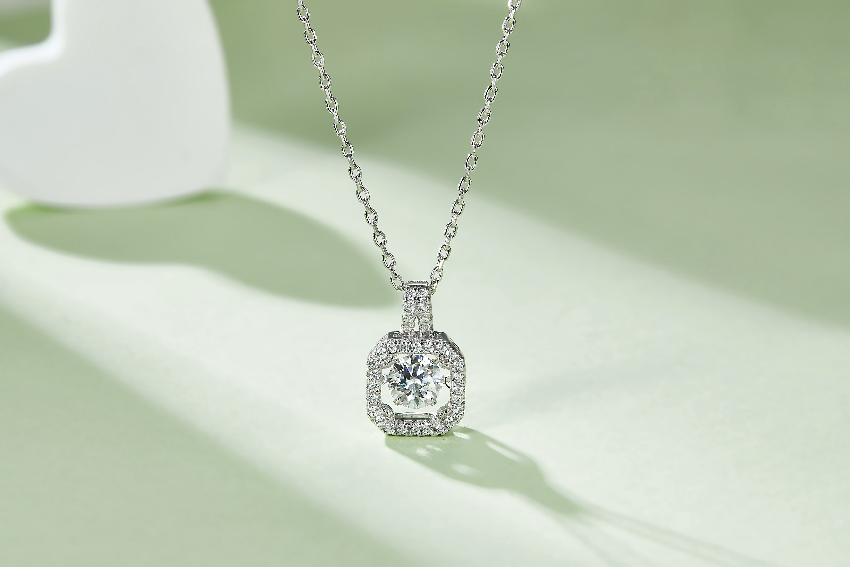[Princess] 0.5 Carat D Color Moissanite Necklace in Sterling Silver