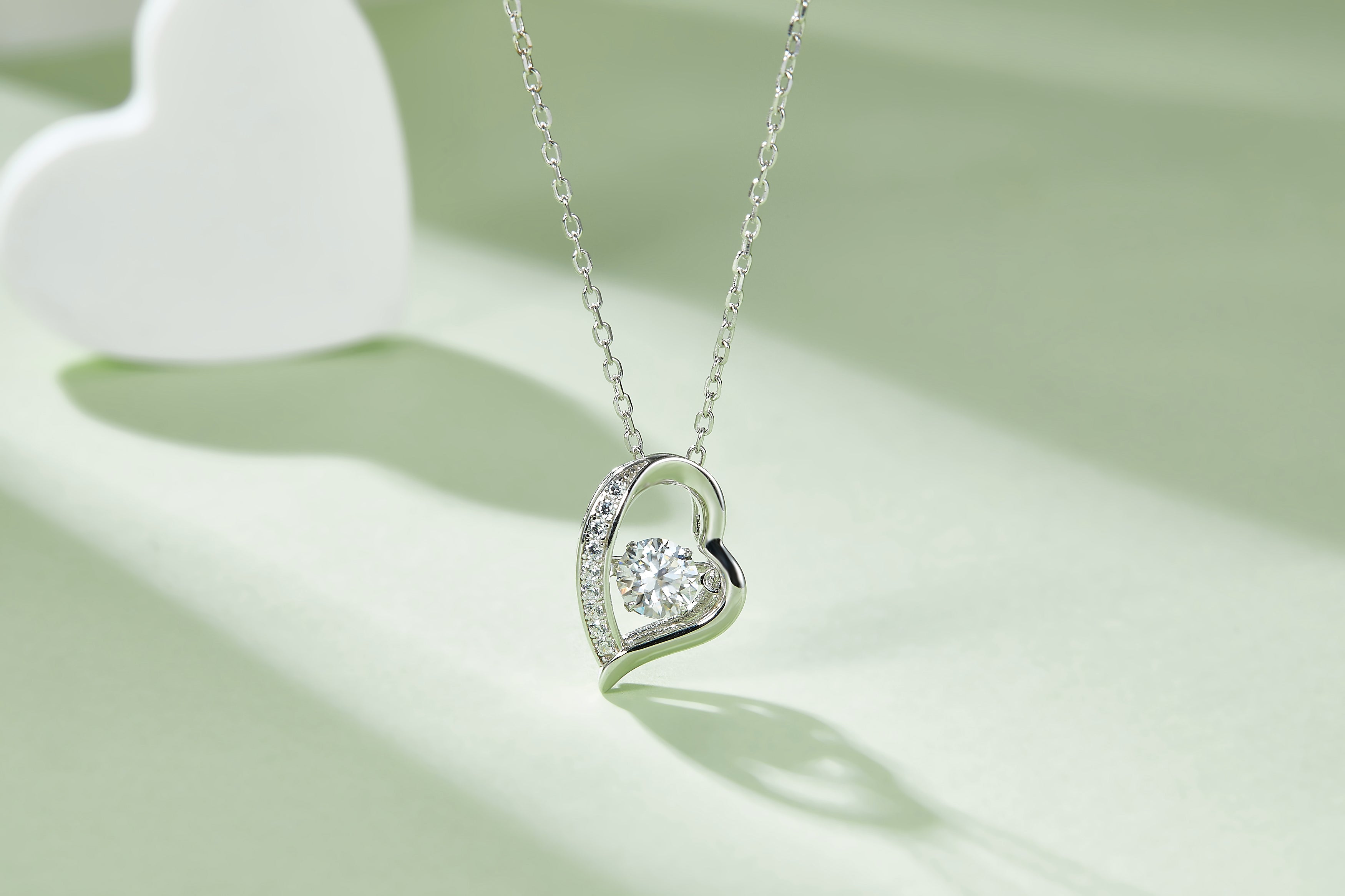 [Affection] 0.5 Carat D Color Moissanite Necklace in Sterling Silver