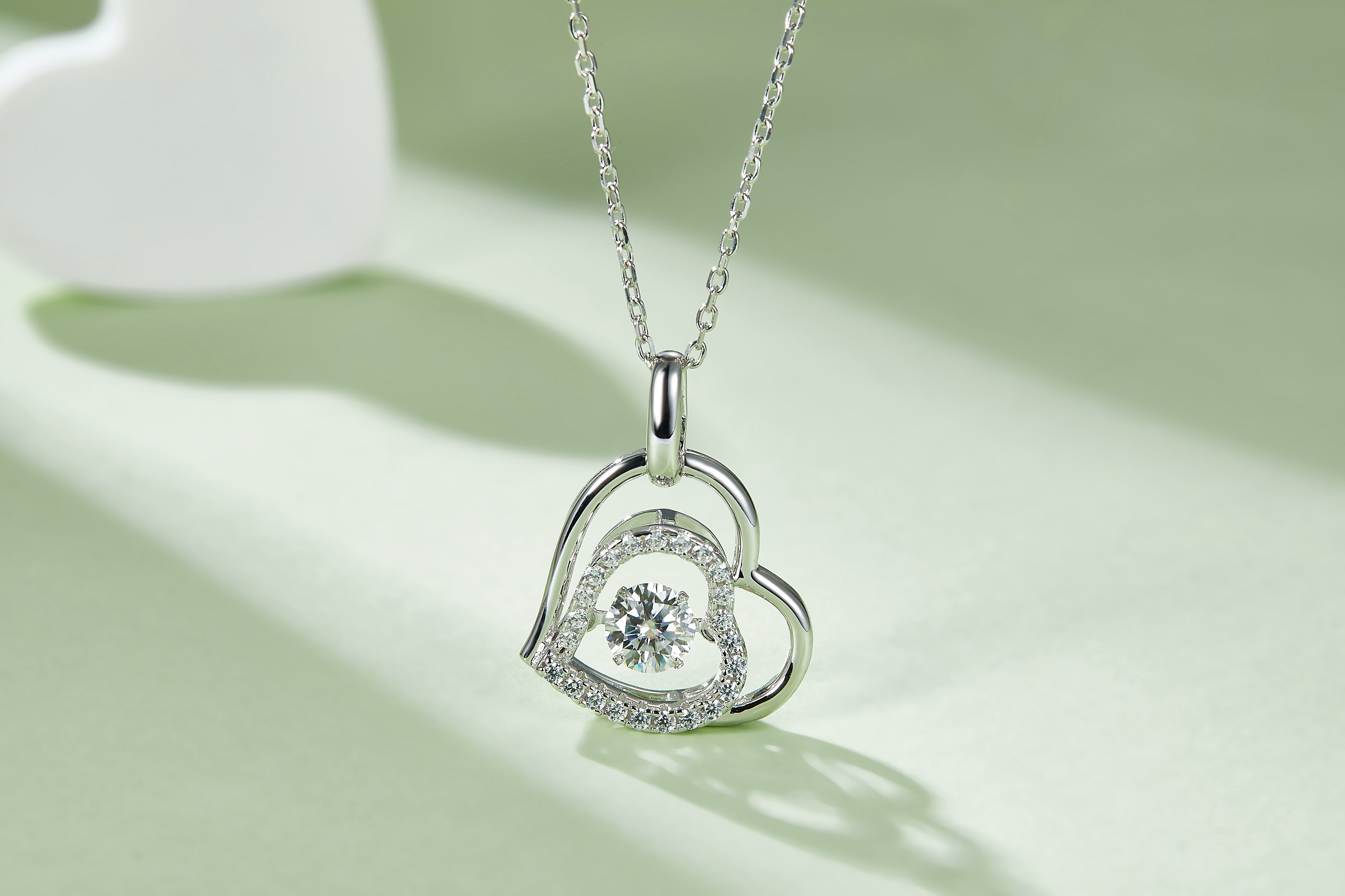 [Loving Heart] 0.5 Carat D Color Moissanite Necklace in Sterling Silver