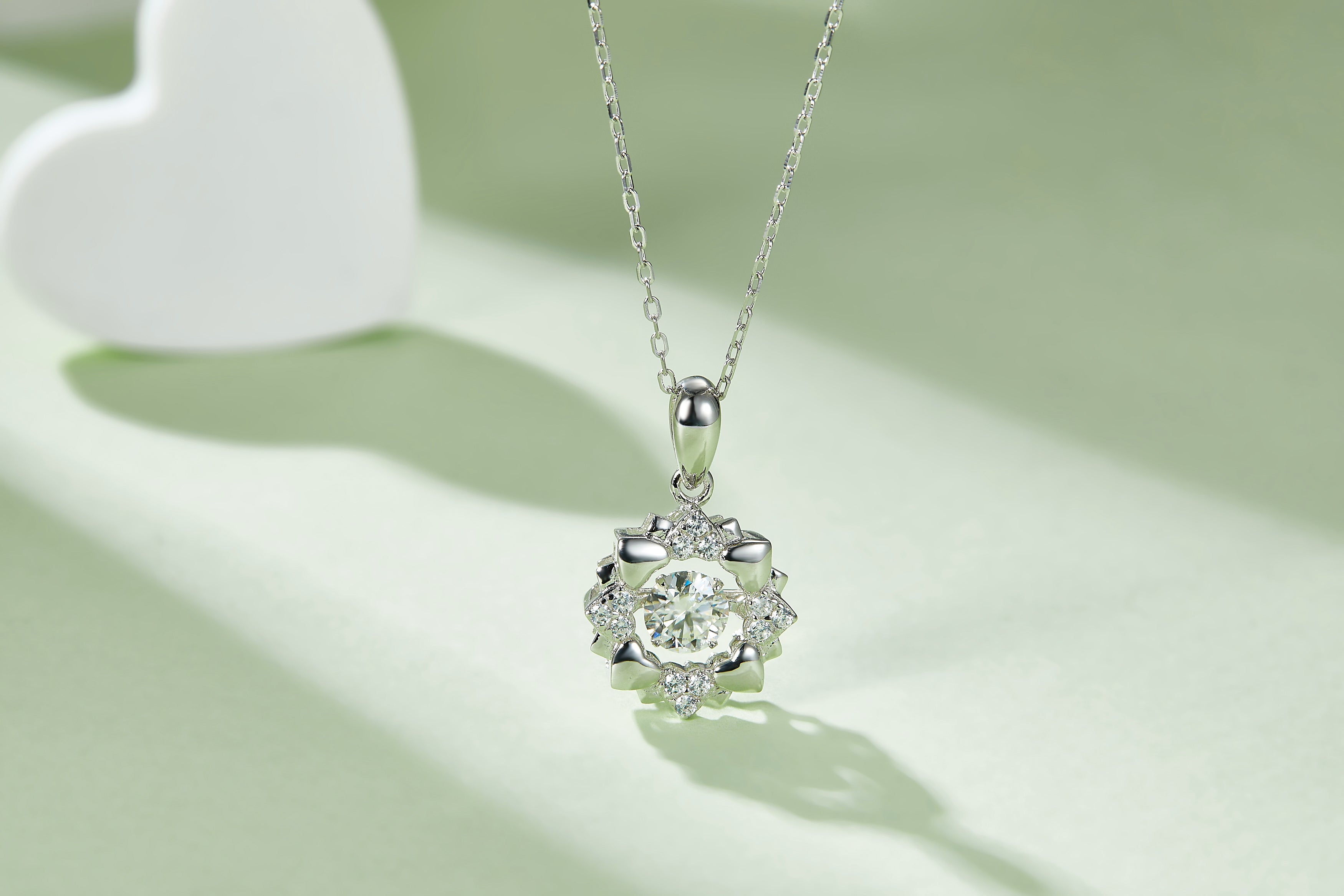 [Happiness] 0.5 Carat D Color Moissanite Necklace in Sterling Silver