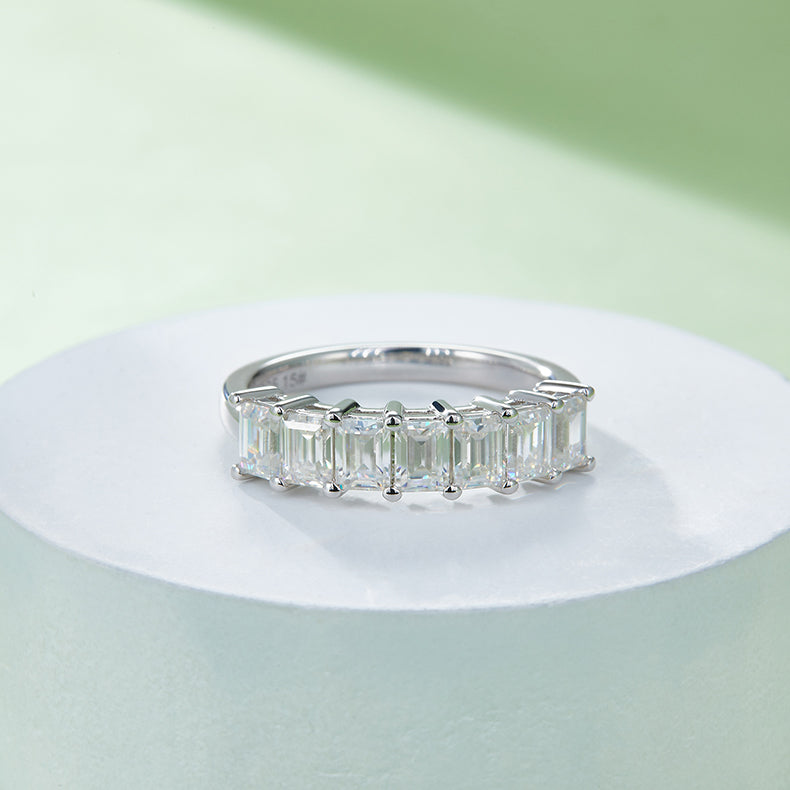 [Emerald] Straight Arm 2.1 carat Micro-paved Moissanite Eternity Ring in Sterling Silver