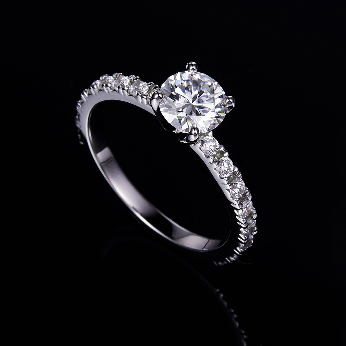 Four Claws 1 carat Lab-Grown Diamond Ring in 18K White Gold