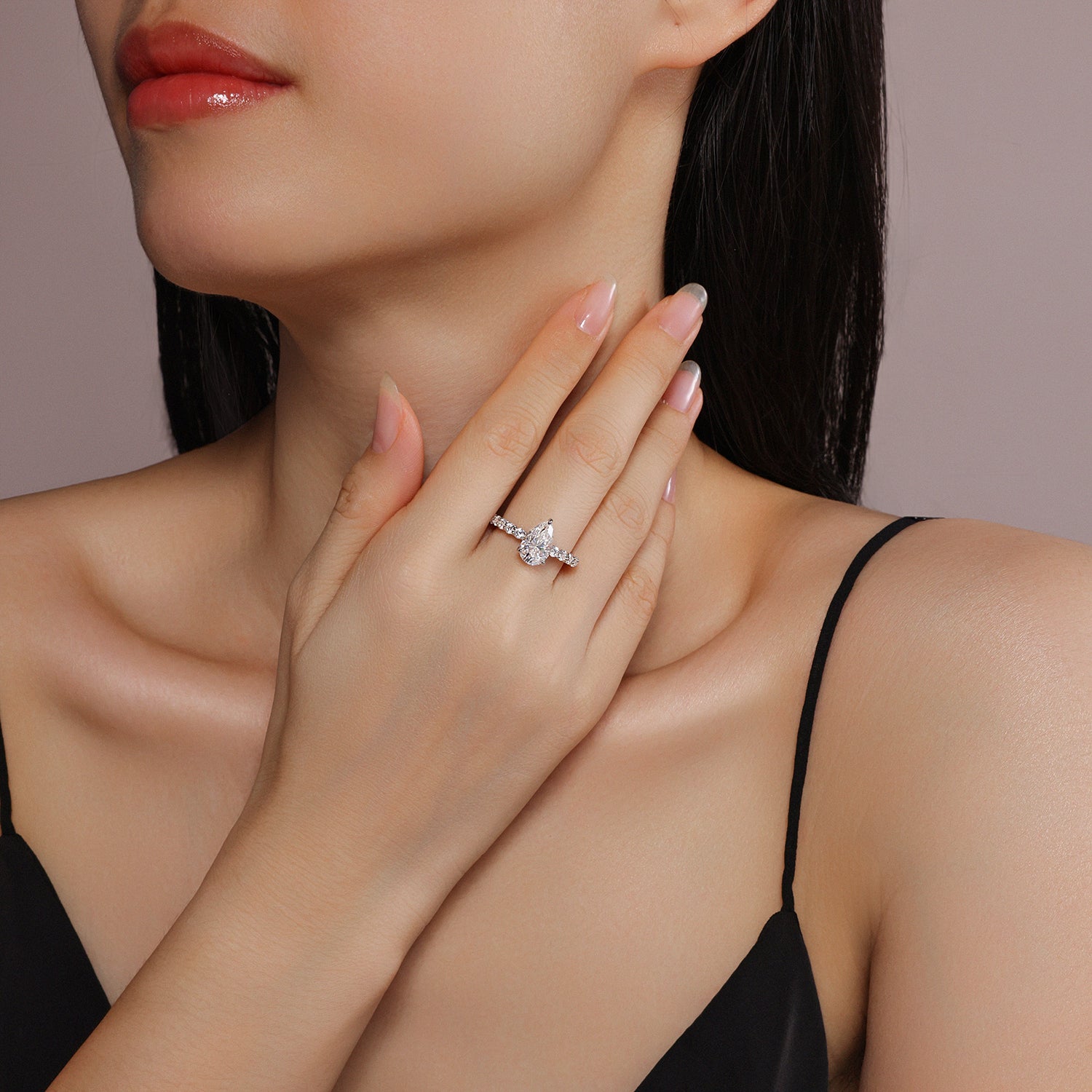 [Tear of Light] Straight Arm Micro-paved 3.0 carat Moissanite Ring in Sterling Silver